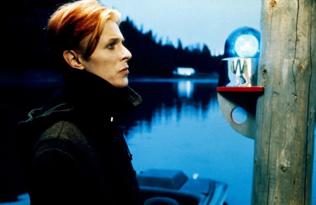 best thriller series on paramount plus; The Man Who Fell to Earth 