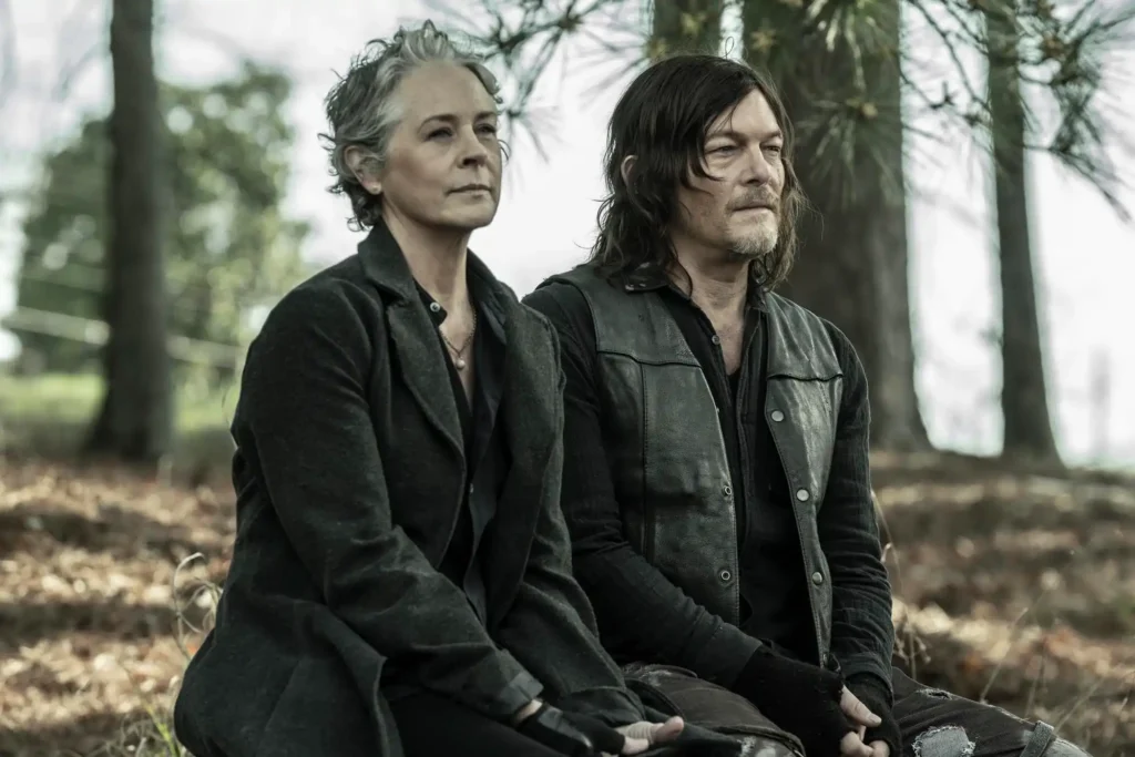 Walking Dead: Daryl Dixon character with Carol